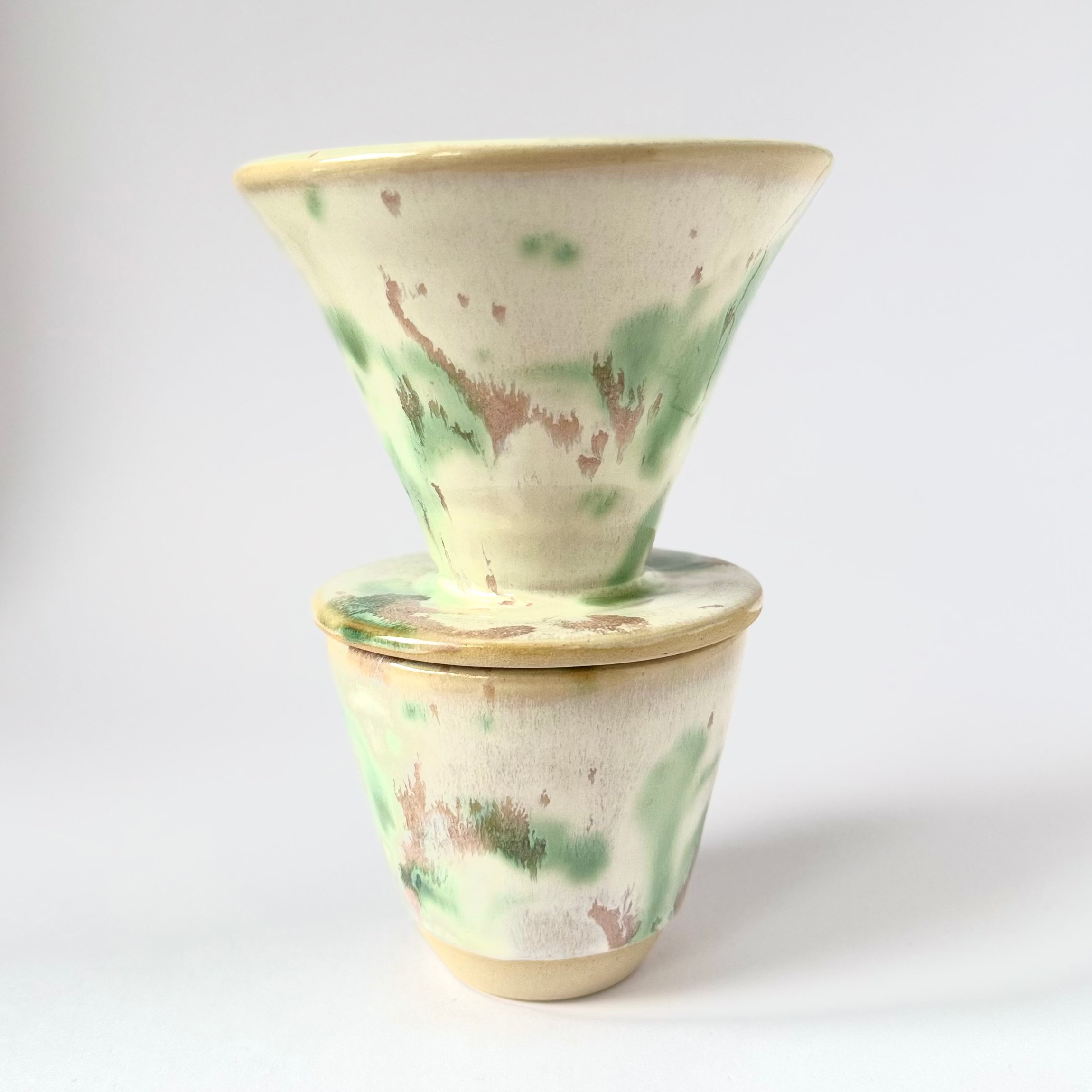 BYONI V60 Coffee Dripper - Pink & Green Splashes